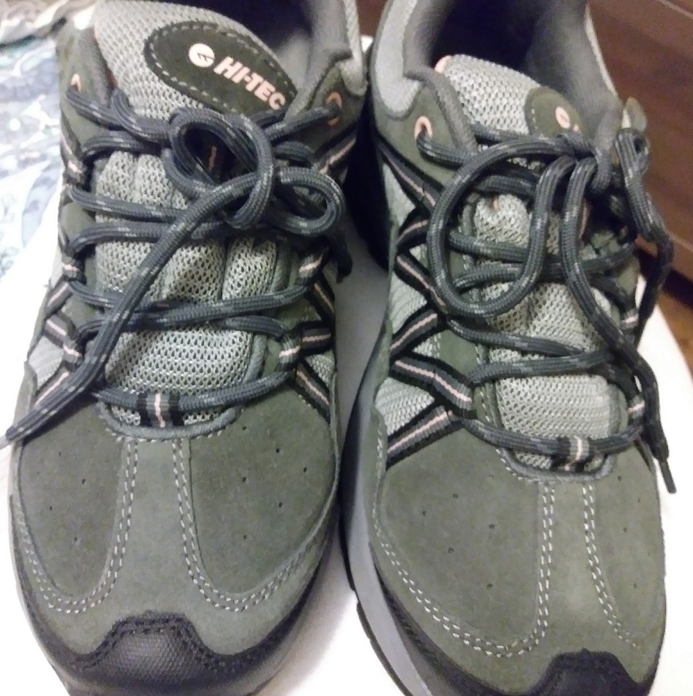 Dri-Tech Waterproof Athletic Shoes